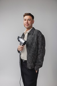 stew stylez headshot 1