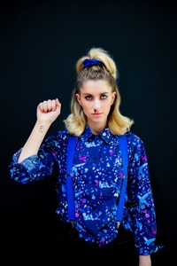 October - friends dont lie - IGK